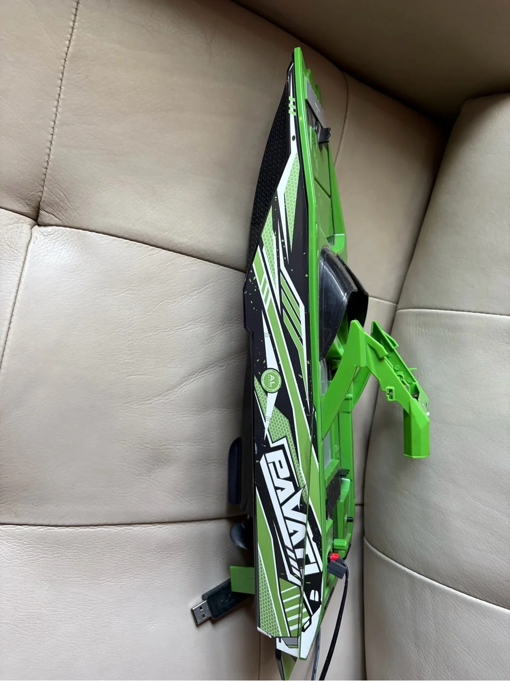 Green RC Speed Boat Toy - Bright Green. Works great.  So much fun.